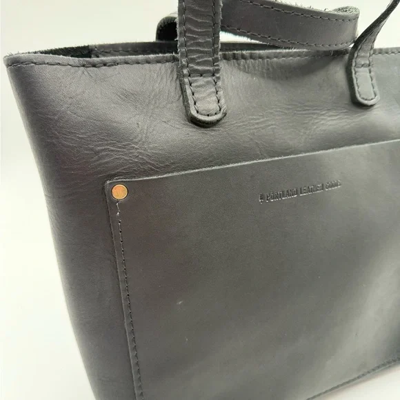 Portland Leather Black Tote Bag - Picture 3 of 13